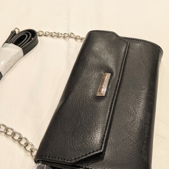 Kenneth Cole Reaction Clutch, Black - Picture 3 of 4